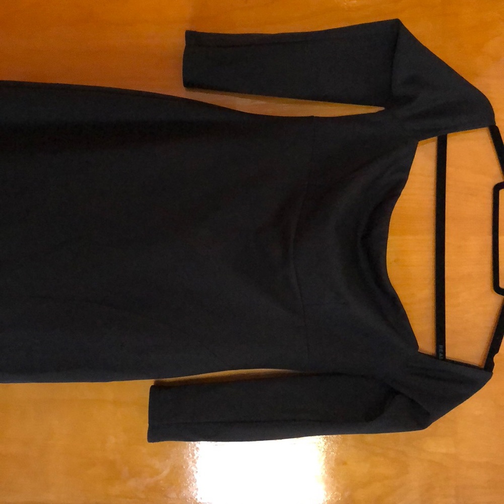 Off the shoulder ASOS dress GREAT fit only worn 1 - Picture 2 of 3
